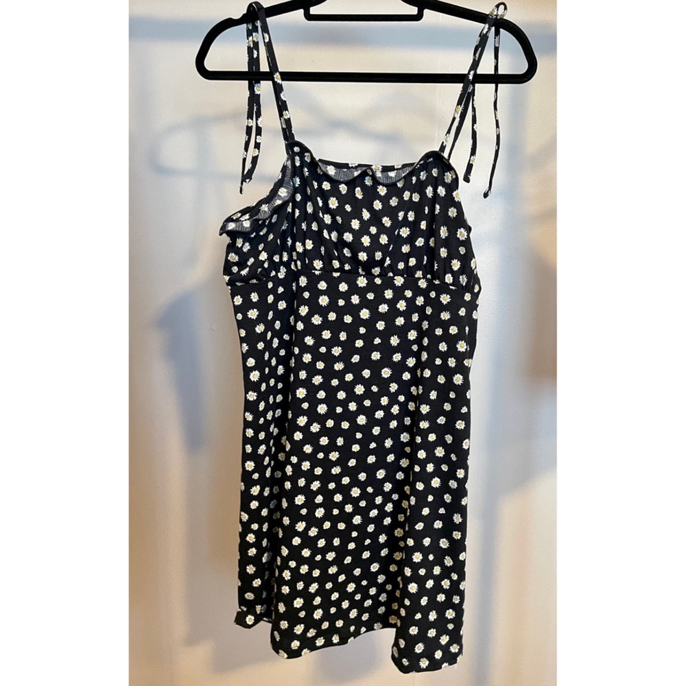 H&M tie strap flower print dress - size L